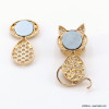 Broche forme chat magnétique métal strass verre 0522516 doré Broche forme chat magnétique métal strass verre 0522516 doré