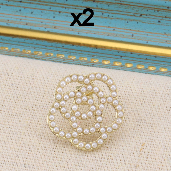 Pin's x2 fleur rose camélia métal perles imitation blanches 0623509 doré