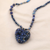 Sautoir cristal facettées pierre strass pendentif coeur fleur 0124536 bleu foncé Sautoir cristal facettées pierre strass pendentif coeur fleur 0124536 bleu foncé