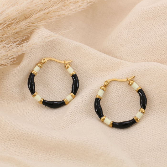Boucles d'oreilles créoles en acier émail coloré détails dorés 0324630 noir