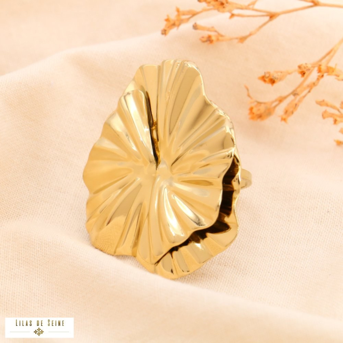 Bague oversize fleur stylisée acier inoxydable 0424513 doré Bague oversize fleur stylisée acier inoxydable 0424513 doré