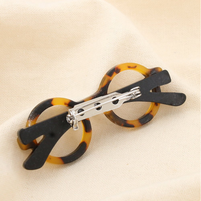 Broche lunettes résine effet écaille épingle métal 0525512 naturel/beige