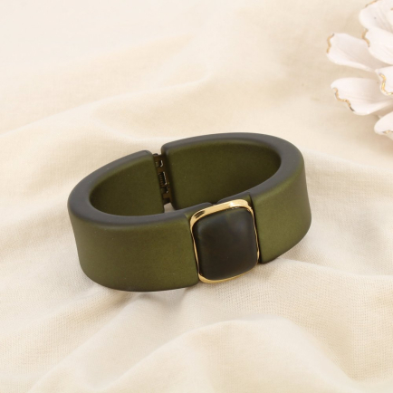Bracelet jonc résine acier ouvrable effet mat 0225593 vert kaki