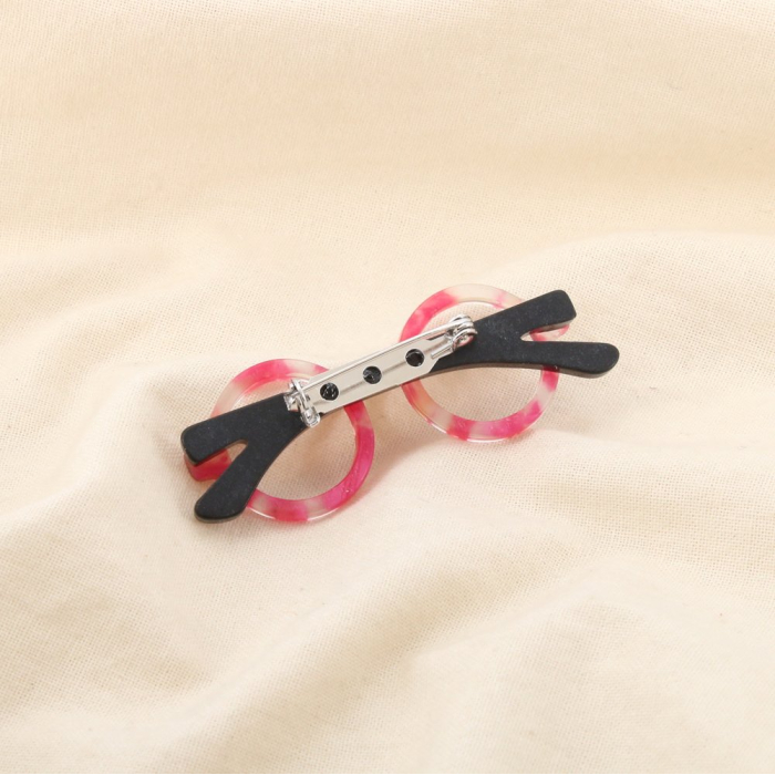 Broche lunettes résine effet écaille épingle métal 0525512 fuchsia