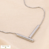 Collier chaîne maille serpent pendentif T stylisé acier inoxydable 0124525 argenté